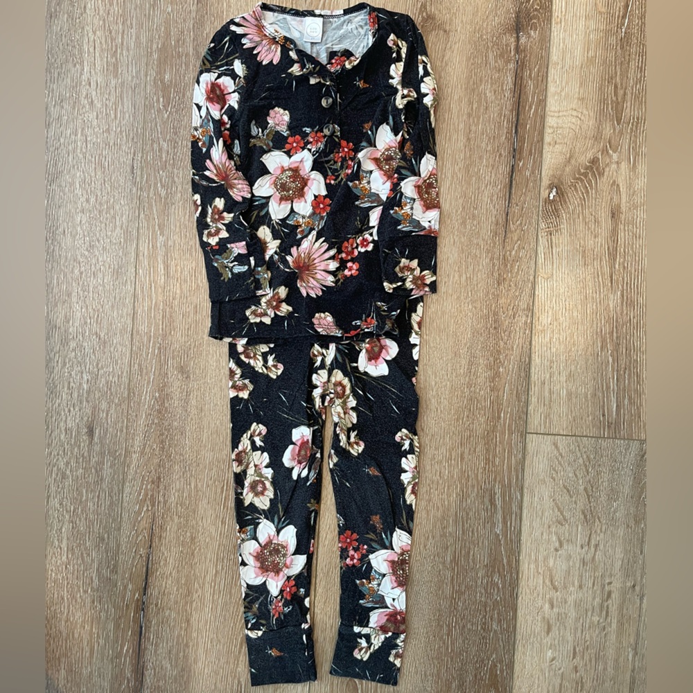 Lou Lou & Company Top + Bottom